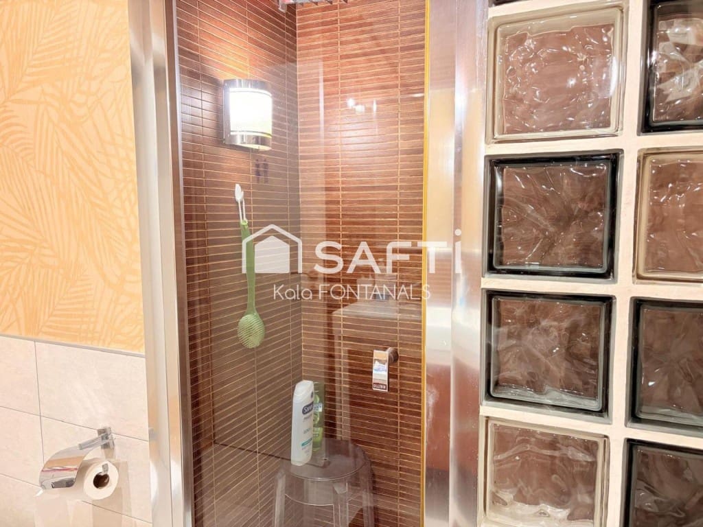 2 bedroom Apartment for sale in Pontevedra city with garage - € 245,000 (Ref: 9595914)