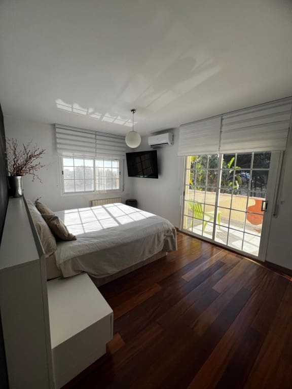 6 soverom Villa til salgs i Cunit med svømmebasseng garasje - € 690 000 (Ref: 9595917)