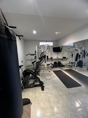 6 soverom Villa til salgs i Cunit med svømmebasseng garasje - € 690 000 (Ref: 9595917)