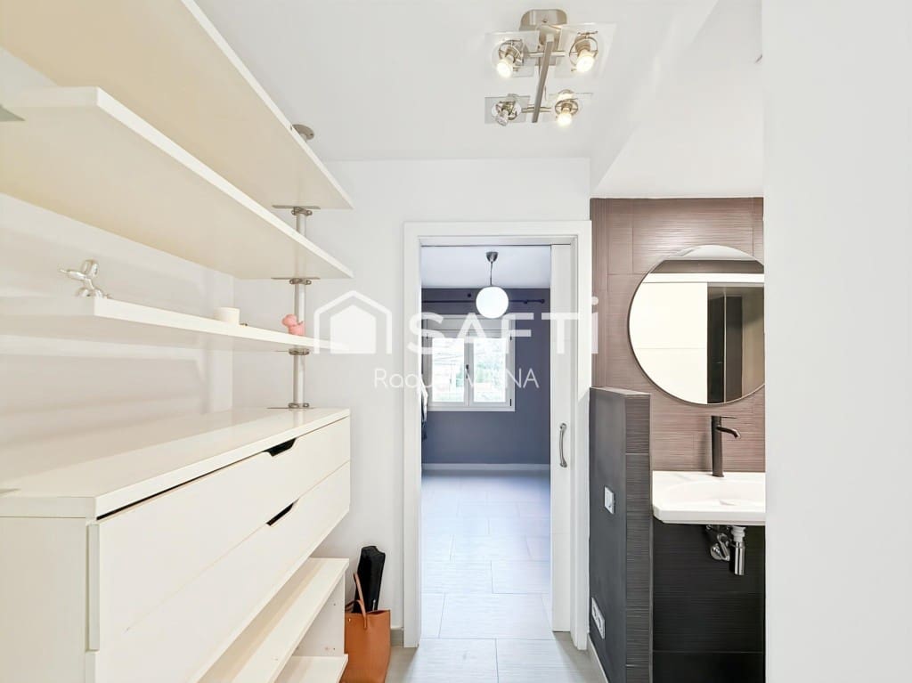 3 bedroom Villa for sale in Esparreguera with garage - € 380,000 (Ref: 9595918)