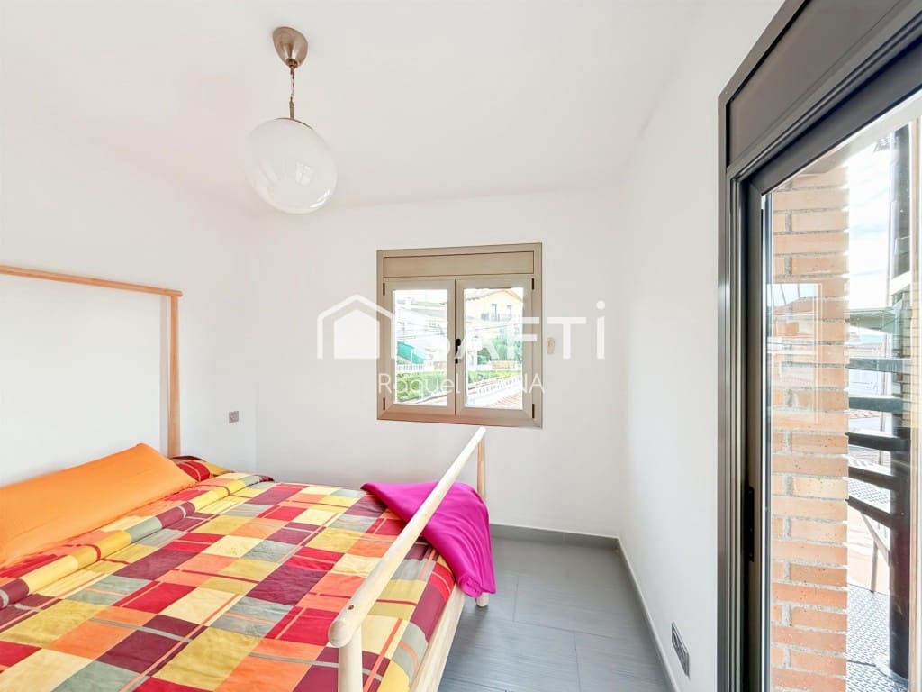 3 bedroom Villa for rent in Esparreguera with garage - € 1,750 (Ref: 9595920)