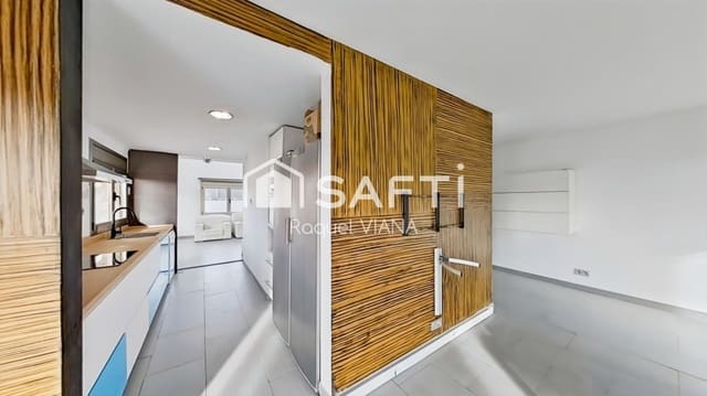 3 Zimmer Villa zu vermieten in Esparreguera mit Garage - 1.750 € (Ref: 9595920)