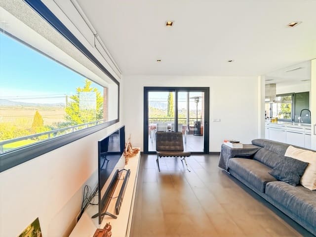 5 chambre Villa/Maison à vendre à Piera avec piscine garage - 530 000 € (Ref: 9595921)