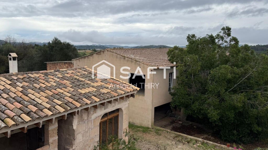 4 slaapkamer Finca/Landhuis te koop in Porreres - € 1.480.000 (Ref: 9595922)