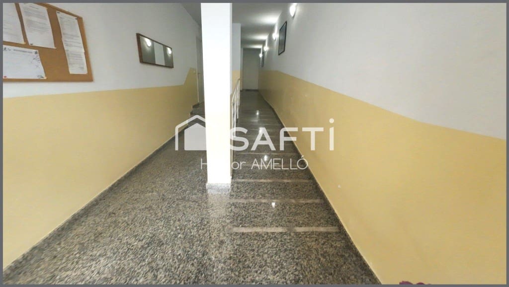 3 slaapkamer Appartement te koop in Llanca - € 195.000 (Ref: 9595924)