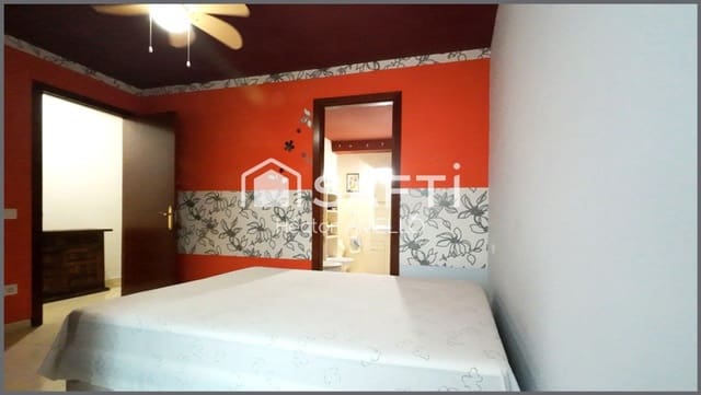 3 slaapkamer Appartement te koop in Llançà - € 195.000 (Ref: 9595924)