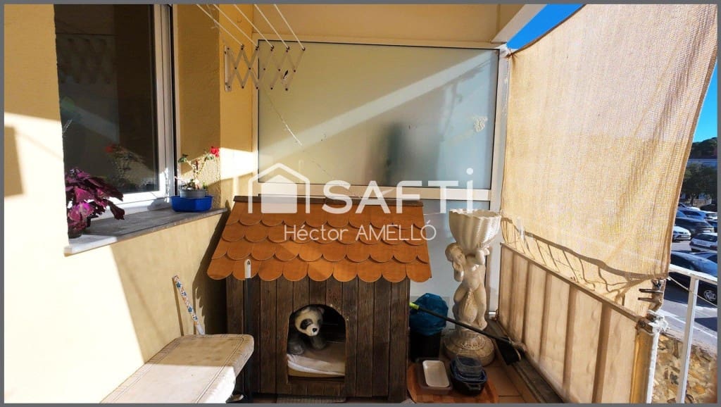 3 slaapkamer Appartement te koop in Llanca - € 195.000 (Ref: 9595924)