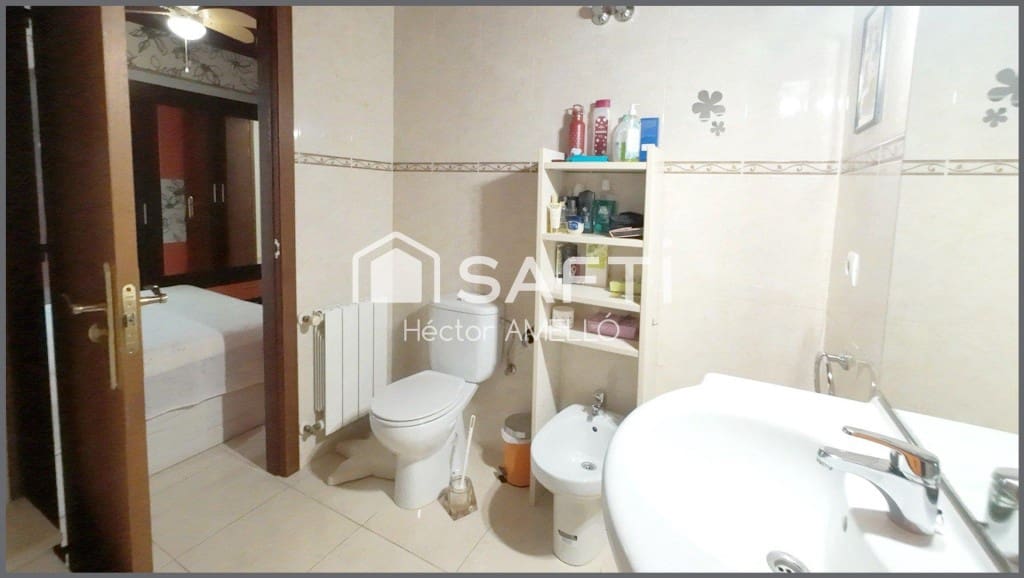 3 slaapkamer Appartement te koop in Llanca - € 195.000 (Ref: 9595924)