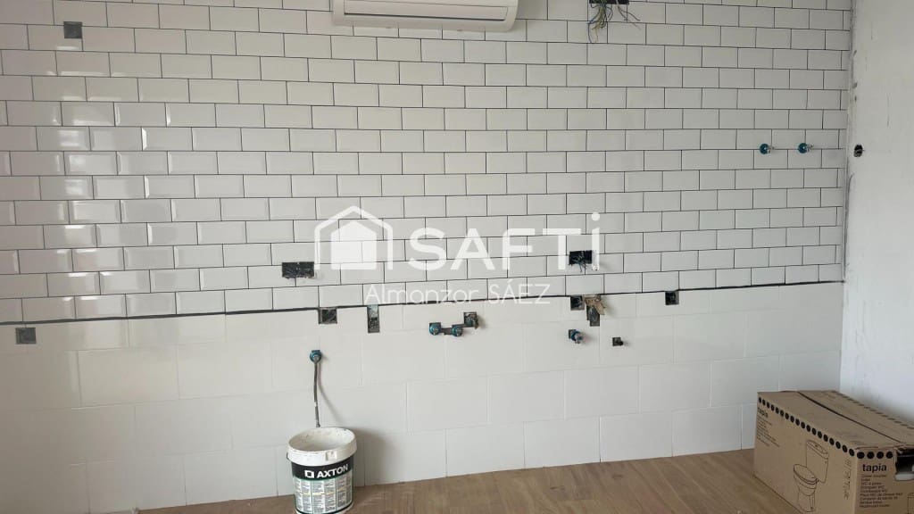 2 slaapkamer Appartement te koop in Arcos de la Frontera - € 130.000 (Ref: 9595932)