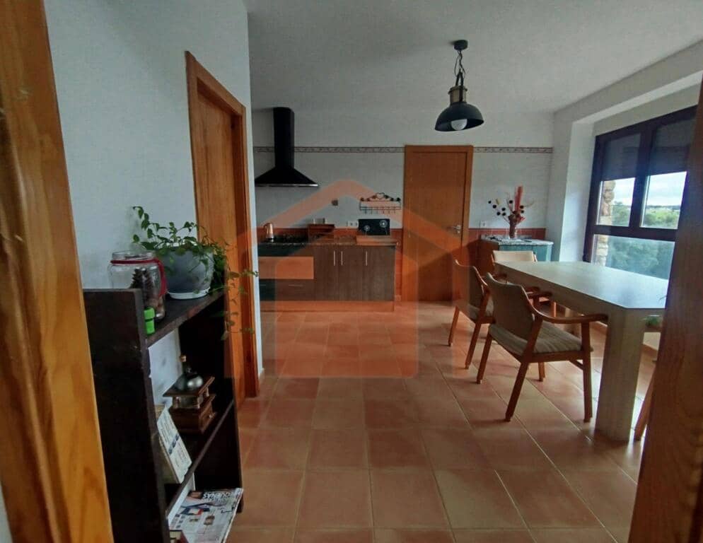 4 bedroom Finca/Country House for sale in Ciperez with pool garage - € 355,000 (Ref: 9595937)