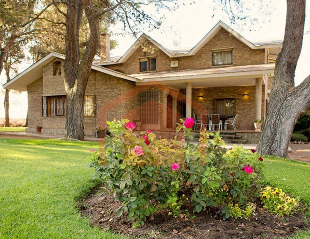 6 bedroom Finca/Country House for sale in Salamanca city - € 825,000 (Ref: 9595938)