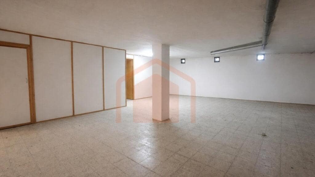 6 bedroom Finca/Country House for sale in Salamanca city - € 825,000 (Ref: 9595938)