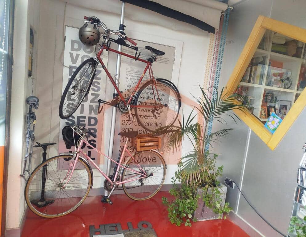 Commercial for sale in Salamanca city - € 206,000 (Ref: 9595939)
