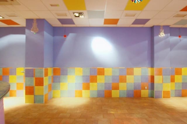 Commerciale in vendita in La Pobla de Farnals - 103.800 € (Rif: 9595940)