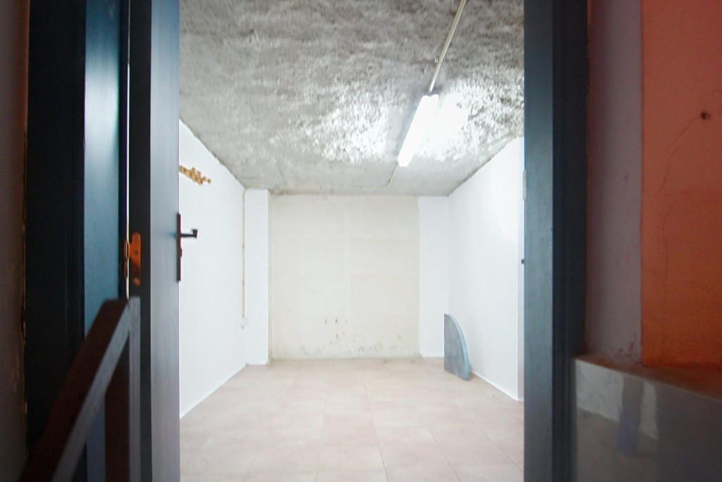 Commerciale in vendita in La Pobla de Farnals - 103.800 € (Rif: 9595940)