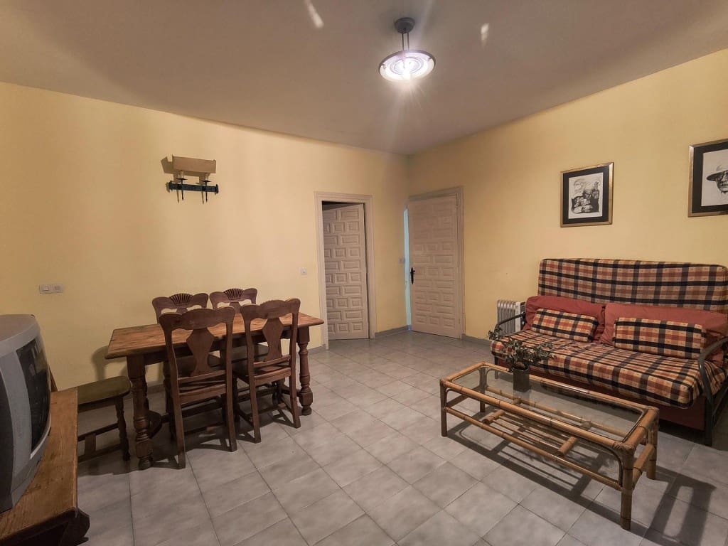 2 bedroom Apartment for sale in Sacedon - € 95,000 (Ref: 9595942)