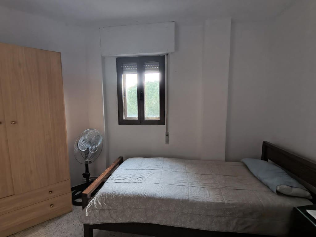 4 bedroom Apartment for sale in Guadalajara city - € 250,000 (Ref: 9595944)