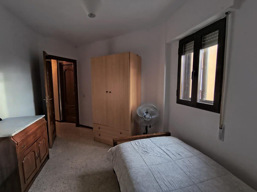 4 bedroom Apartment for sale in Guadalajara city - € 250,000 (Ref: 9595944)