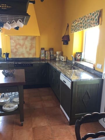 3 bedroom Villa for sale in Urbanización Santa Rosa, Torrox - € 675,000 (Ref: 9595950)