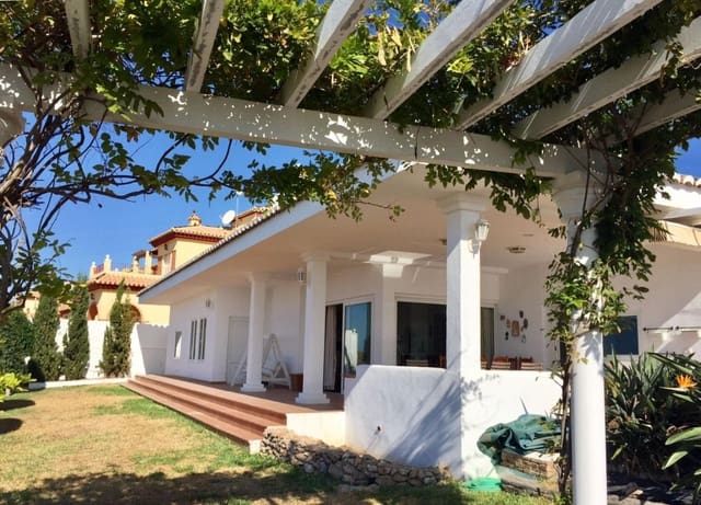 3 bedroom Villa for sale in Urbanización Santa Rosa, Torrox - € 675,000 (Ref: 9595950)