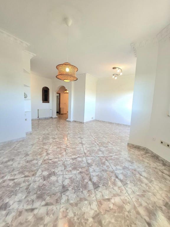 4 Zimmer Apartment zu verkaufen in Valencia Stadt mit Pool - 507.000 € (Ref: 9595957)