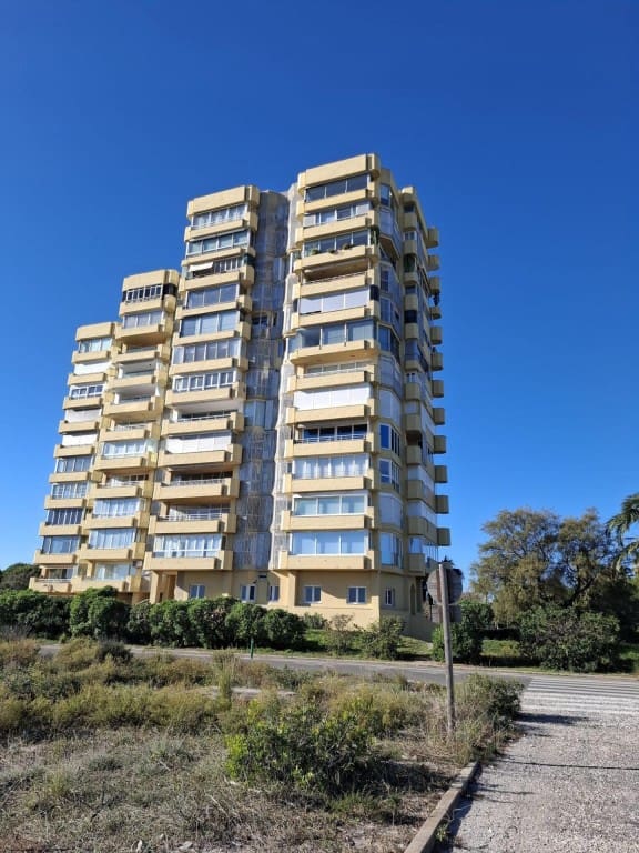 4 Zimmer Apartment zu verkaufen in Valencia Stadt mit Pool - 507.000 € (Ref: 9595957)