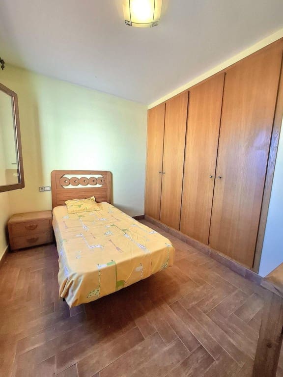 4 quarto Moradia para venda em Castello de la Plana com piscina - 349 000 € (Ref: 9595958)