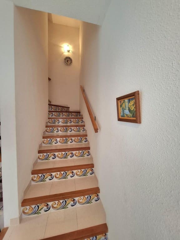 3 soverom Rekkehus til salgs i Oropesa  med garasje - € 191 000 (Ref: 9595959)