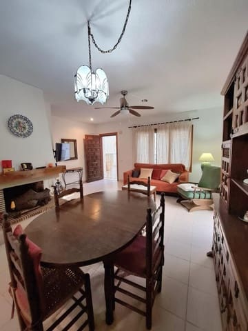 3 soverom Rekkehus til salgs i Oropesa  med garasje - € 191 000 (Ref: 9595959)