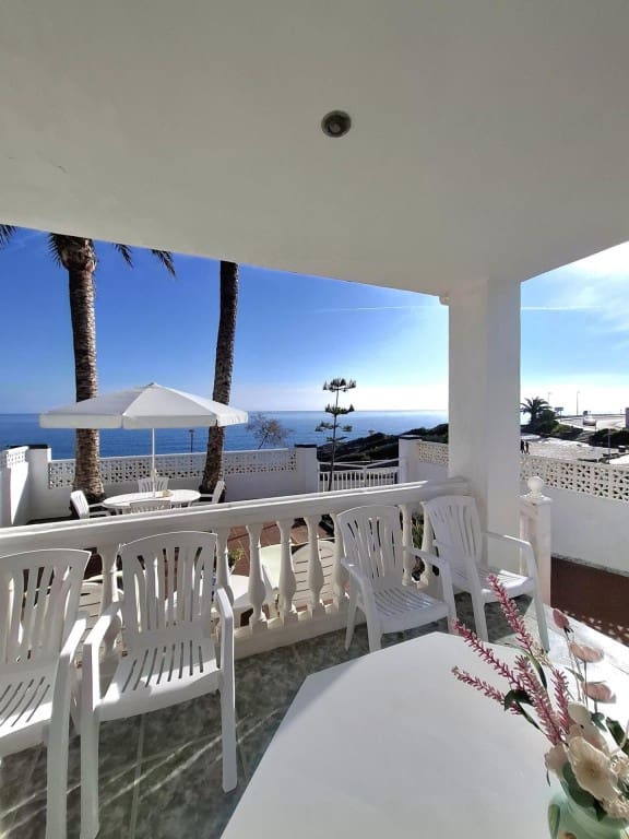 4 sovrum Villa till salu i Oropesa  - 520 000 € (Ref: 9595962)