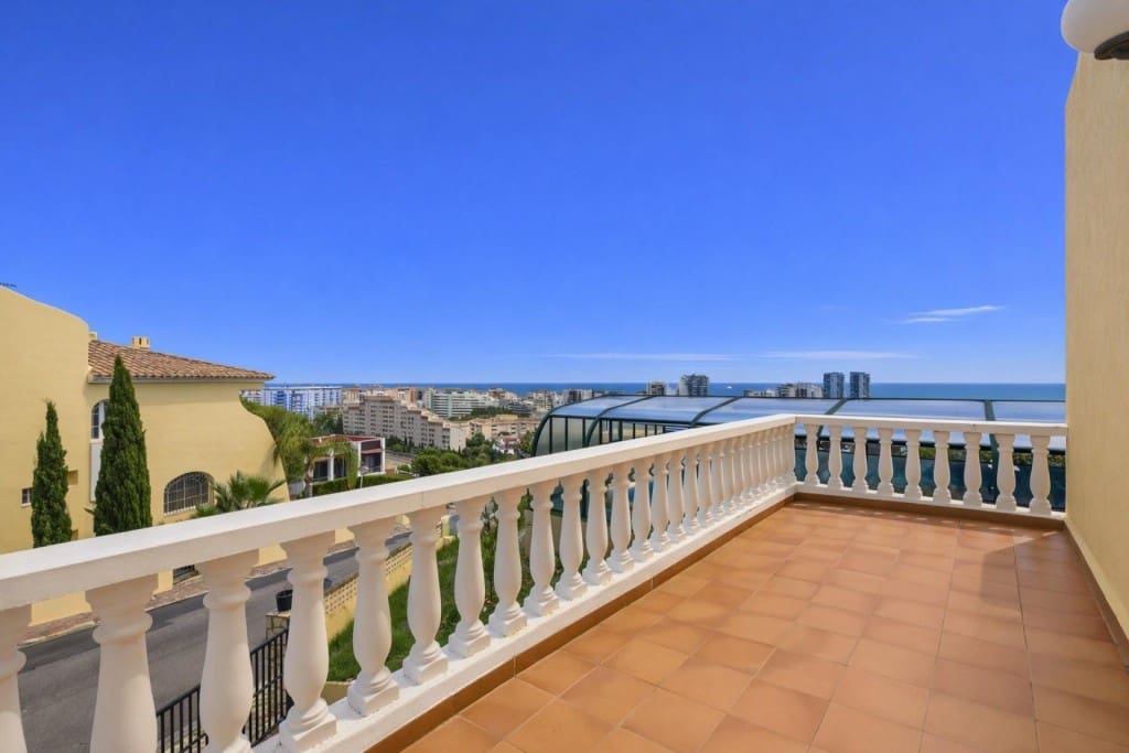 5 sovrum Villa till salu i Oropesa  med pool garage - 549 000 € (Ref: 9595965)