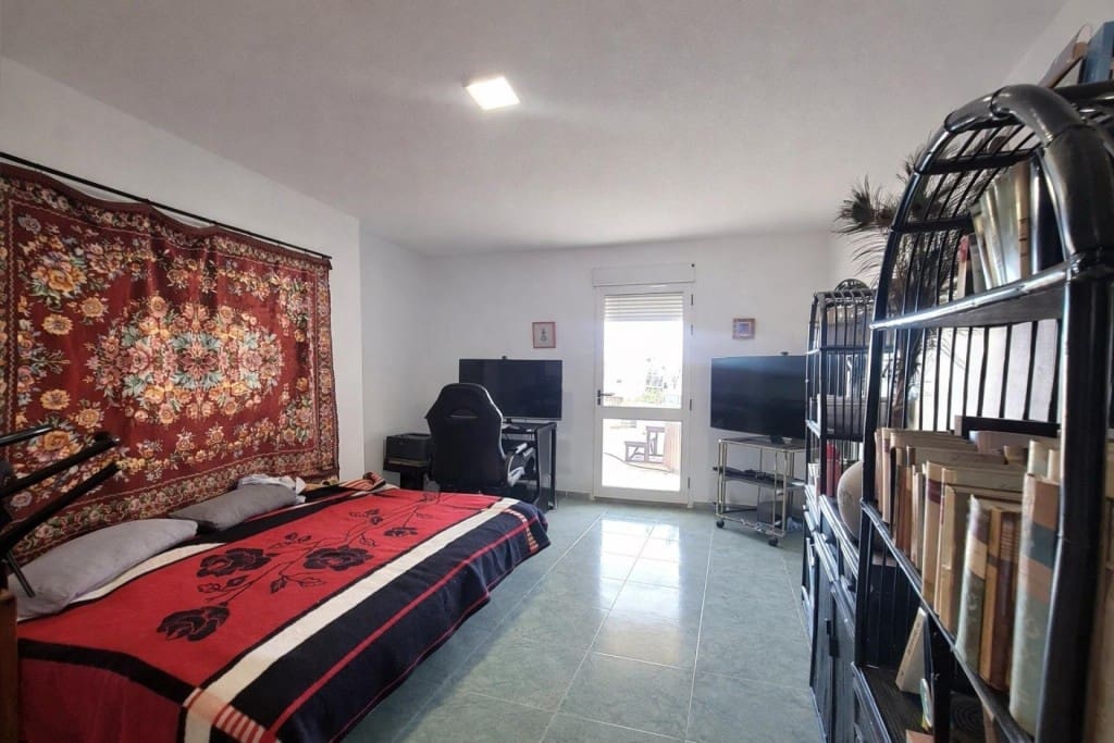 5 sovrum Villa till salu i Oropesa  med pool garage - 549 000 € (Ref: 9595965)