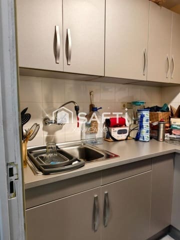 Commercieel te koop in Barberà del Vallès - € 150.300 (Ref: 9595968)