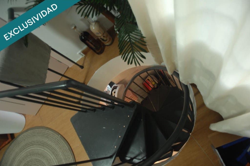 4 makuuhuone Huvila myytävänä paikassa Ponteareas - 295 000 € (Ref: 9595969)