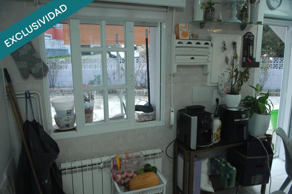 4 makuuhuone Huvila myytävänä paikassa Ponteareas - 295 000 € (Ref: 9595969)