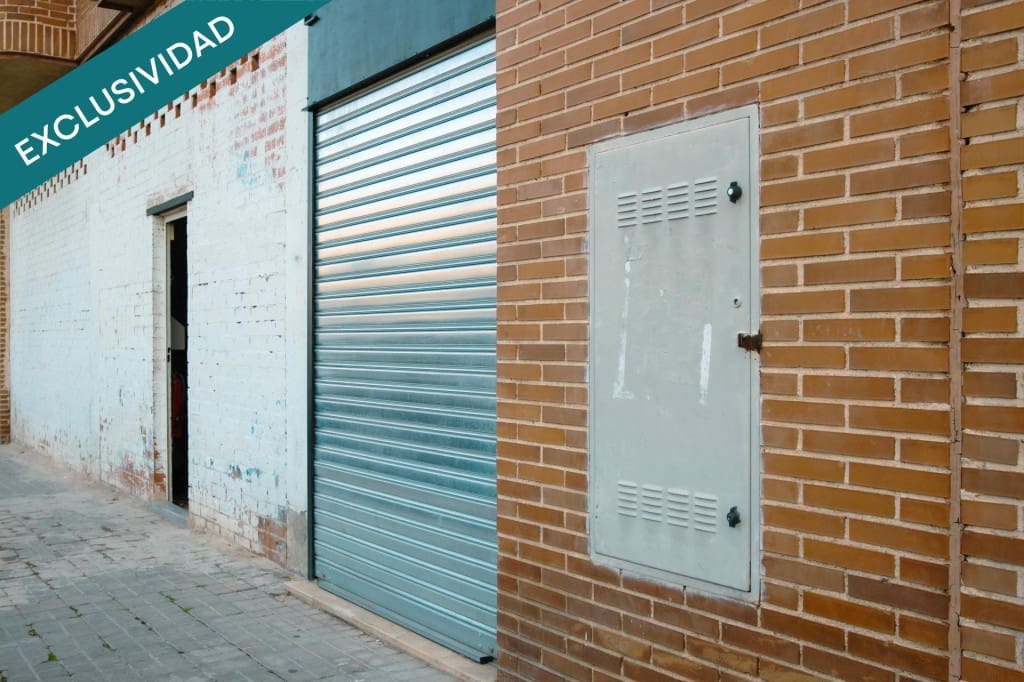 Commercial for sale in Parla - € 330,000 (Ref: 9595970)