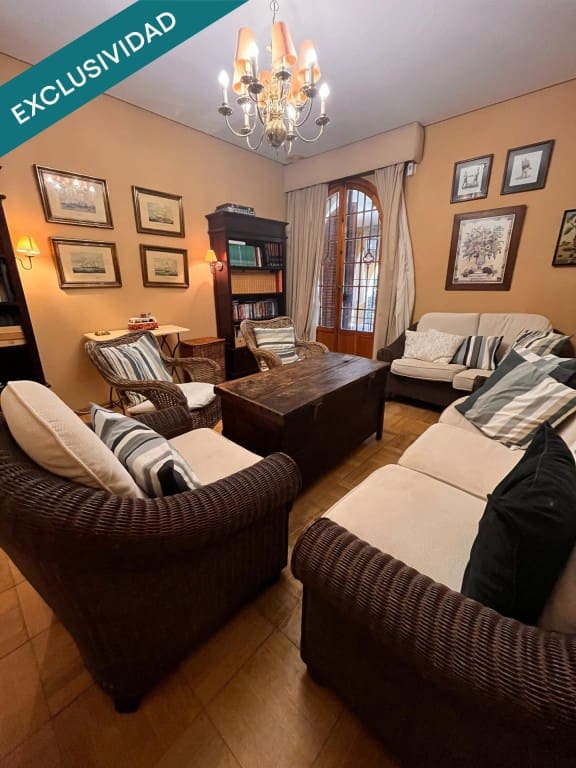 6 makuuhuone Maalaistalo myytävänä paikassa Jerez de la Frontera mukana 
autotalli - 680 000 € (Ref: 9595972)