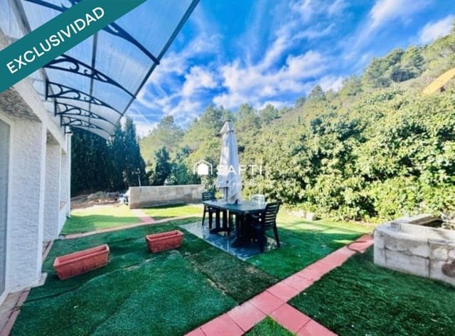 4 soveværelse Villa til salg i Olesa de Bonesvalls med garage - € 518.000 (Ref: 9595974)