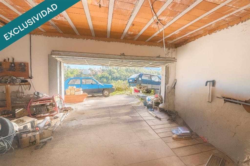 4 soveværelse Villa til salg i Olesa de Bonesvalls med garage - € 518.000 (Ref: 9595974)