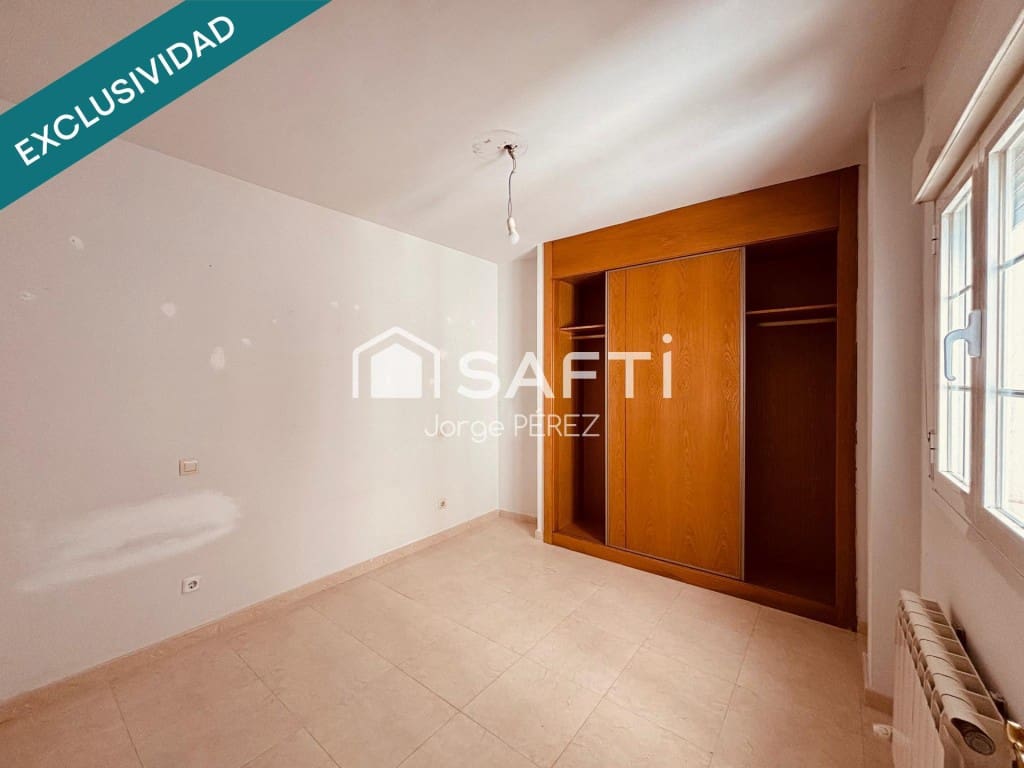 2 Zimmer Apartment zu verkaufen in Yuncos mit Garage - 180.000 € (Ref: 9595979)