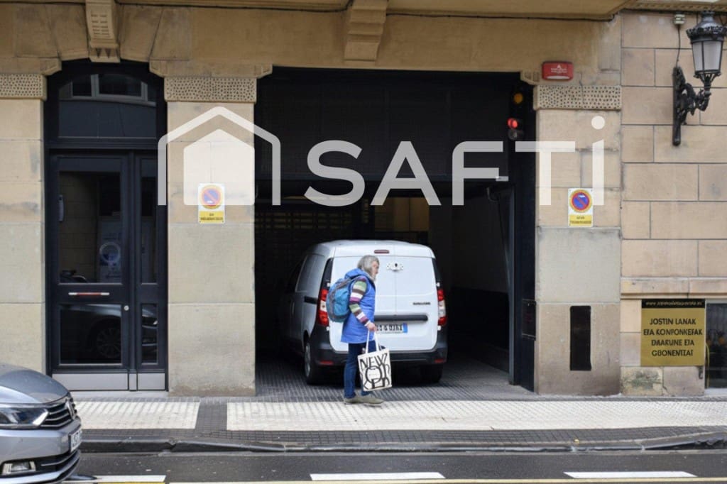 3 makuuhuone Huoneisto myytävänä paikassa Donostia-San Sebastian - 610 000 € (Ref: 9595980)