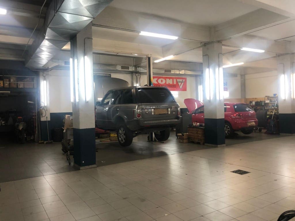 Commerciale in vendita in Astigarraga - 435.000 € (Rif: 9595981)