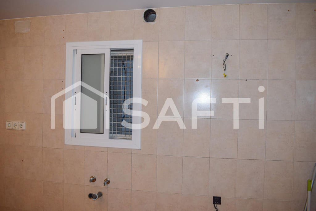 Gewerbe zu verkaufen in Barcelona Stadt - 150.500 € (Ref: 9595986)