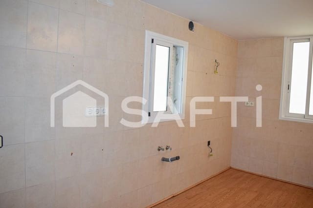 Gewerbe zu verkaufen in El Congrés i Els Indians, Barcelona Stadt - 150.500 € (Ref: 9595986)