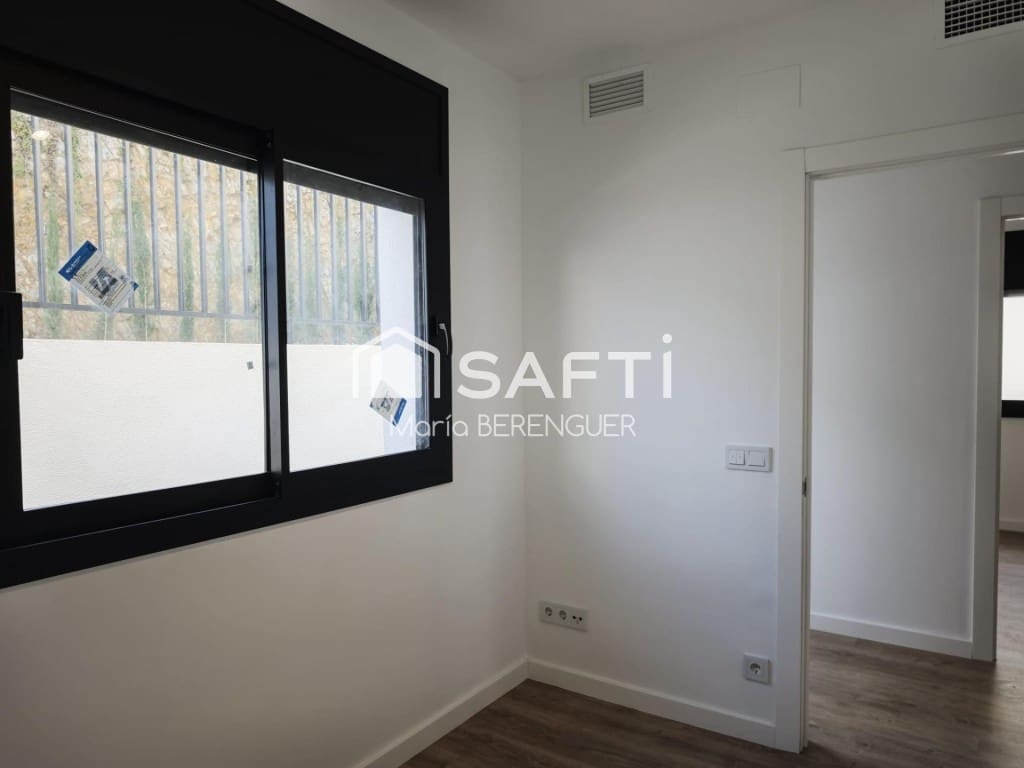 4 soveværelse Villa til salg i Calafell med swimmingpool garage - € 540.000 (Ref: 9595987)