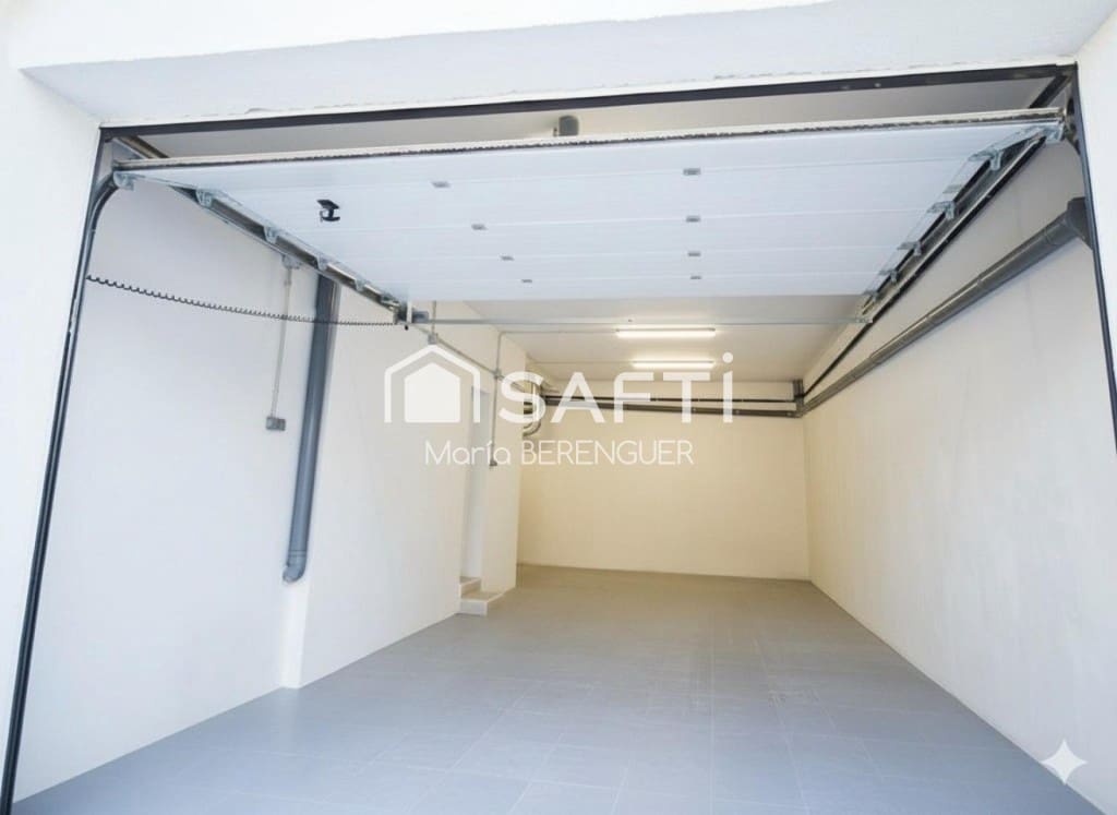 4 soveværelse Villa til salg i Calafell med swimmingpool garage - € 540.000 (Ref: 9595987)