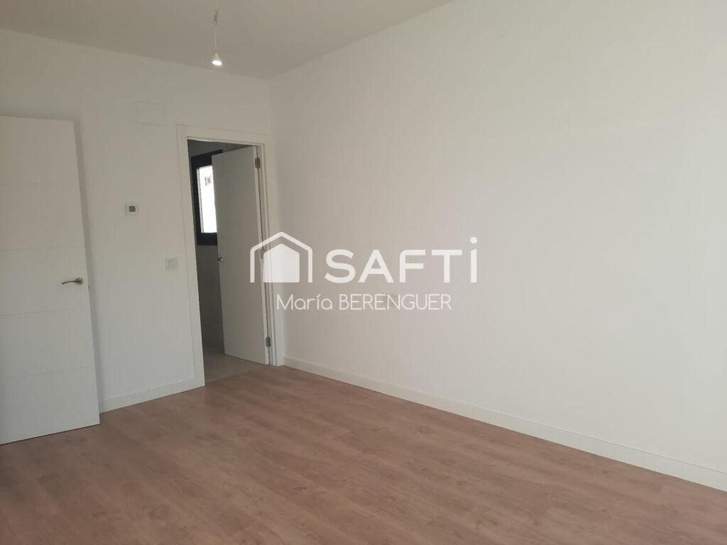 4 slaapkamer Villa te koop in Calafell met zwembad garage - € 540.000 (Ref: 9595987)