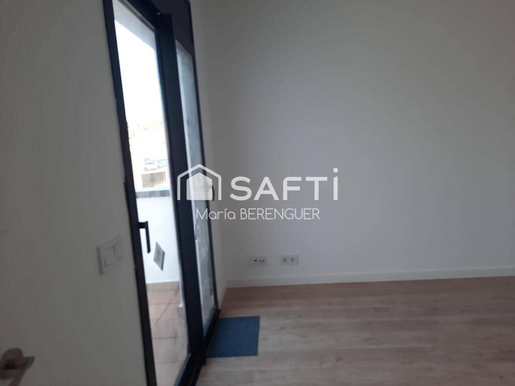 4 slaapkamer Villa te koop in Calafell met zwembad garage - € 540.000 (Ref: 9595987)