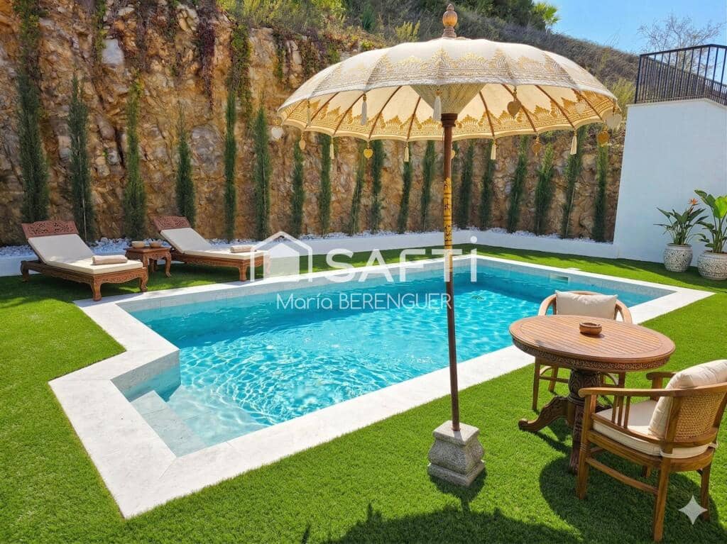 4 bedroom Villa for sale in Calafell with pool garage - € 540,000 (Ref: 9595987)