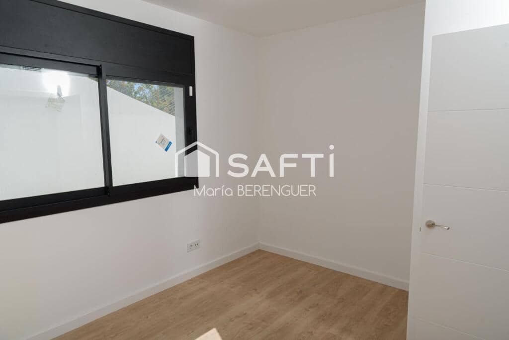 4 soveværelse Villa til salg i Calafell med swimmingpool garage - € 540.000 (Ref: 9595987)